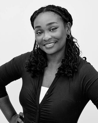 DefinedByKy Голі Зливи OnlyFans Фото 37