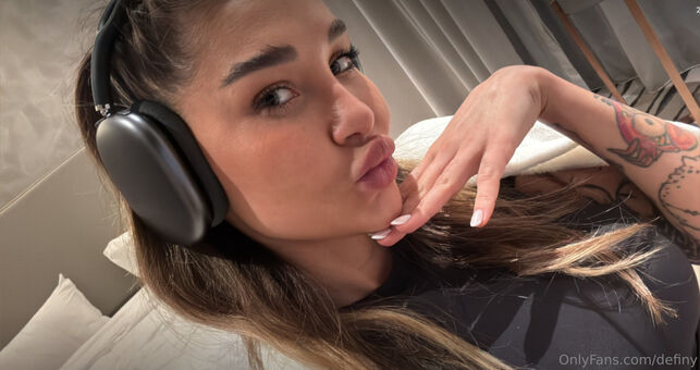 definy Голі Зливи OnlyFans Фото 7