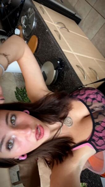 Devon Голі Зливи OnlyFans Фото 79