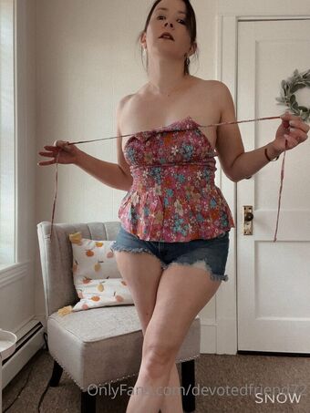 devotedfriend72 Голі Зливи OnlyFans Фото 10
