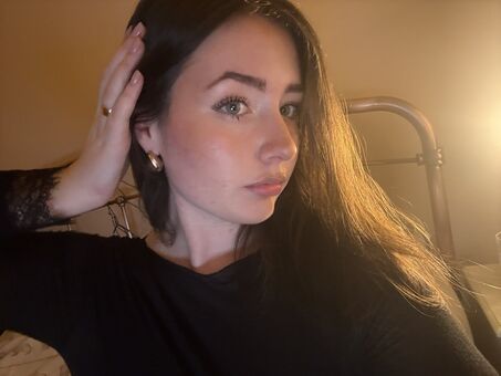 dharma Голі Зливи OnlyFans Фото 9