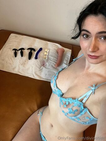 divinehips