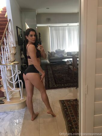 doesnteatmeat Голі Зливи OnlyFans Фото 12