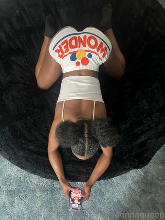 donnaqueen Голі Зливи OnlyFans Фото 8