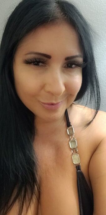 Double D Голі Зливи OnlyFans Фото 12