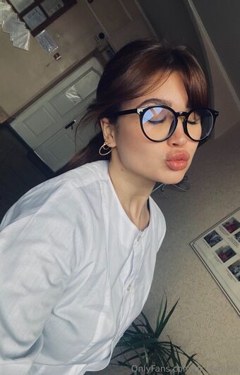 dr_daniela Голі Зливи OnlyFans Фото 58