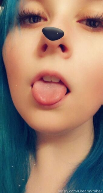 DreamVTuber Голі Зливи OnlyFans Фото 16
