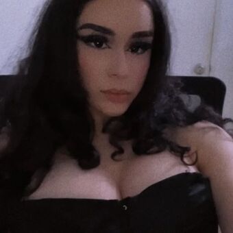 Dumbtchx Голі Зливи OnlyFans Фото 17