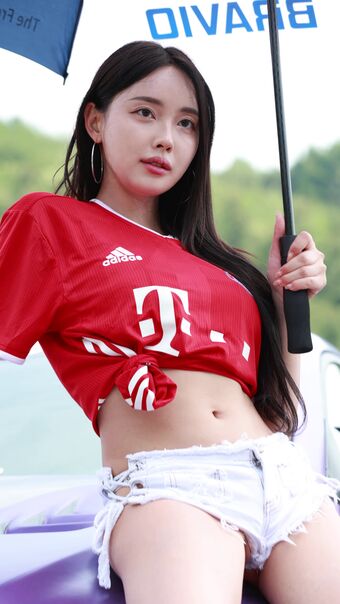 e.l.2.a Голі Зливи OnlyFans Фото 6