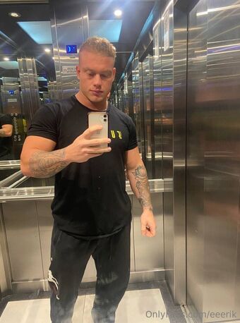 eeerik Голі Зливи OnlyFans Фото 27