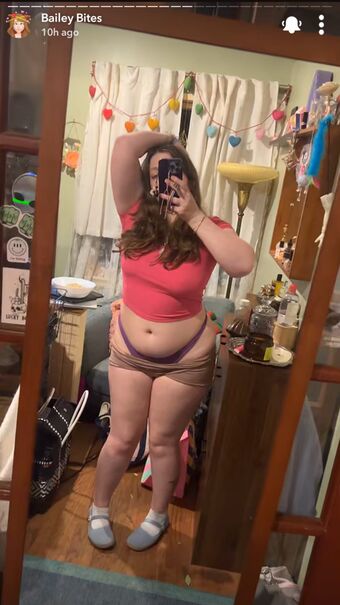 Eightbitbailey Голі Зливи OnlyFans Фото 35