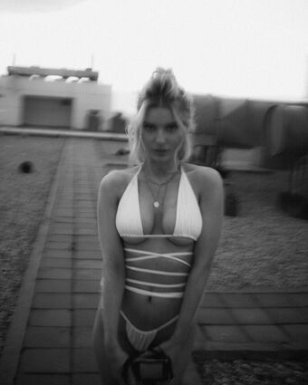 Ekrnw Голі Зливи OnlyFans Фото 19