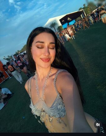 Elif Голі Зливи OnlyFans Фото 58