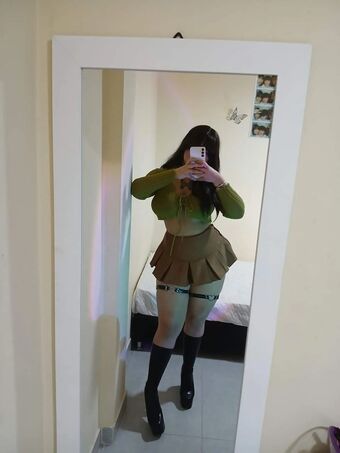 Elizabeth Nazariego Голі Зливи OnlyFans Фото 67