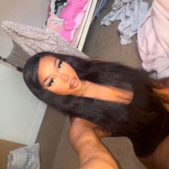 Ella Mac Голі Зливи OnlyFans Фото 9
