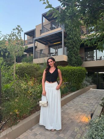 Elle Mulvaney Голі Зливи OnlyFans Фото 15