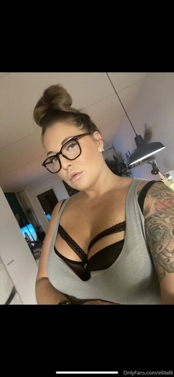 ellitelli Голі Зливи OnlyFans Фото 7
