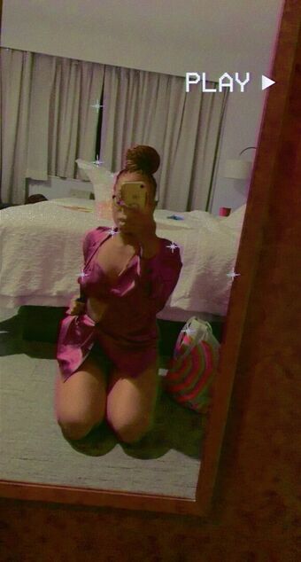 Elsacandy Голі Зливи OnlyFans Фото 14