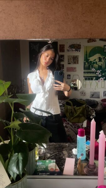 Emika Webster Голі Зливи OnlyFans Фото 41