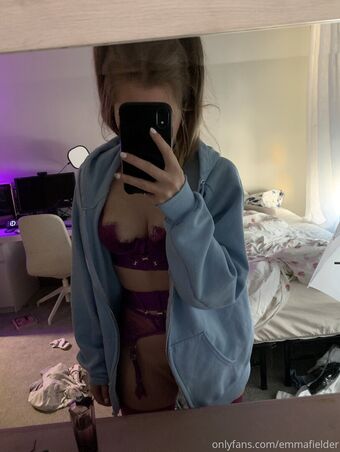 emmafielder Голі Зливи OnlyFans Фото 19