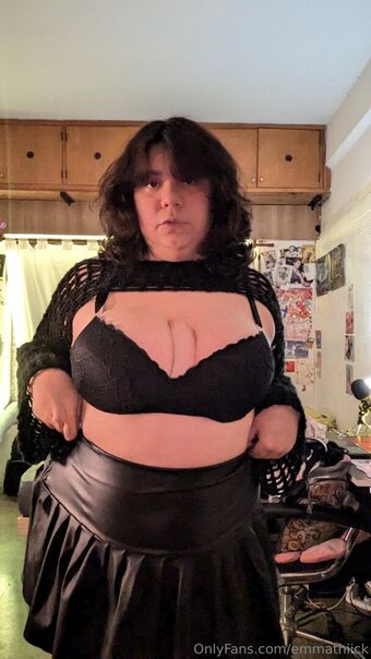 emmathiick Голі Зливи OnlyFans Фото 26