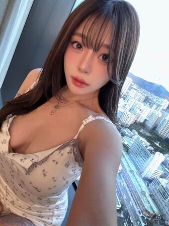 ENA Голі Зливи OnlyFans Фото 19