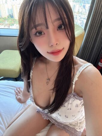 ENA Голі Зливи OnlyFans Фото 20