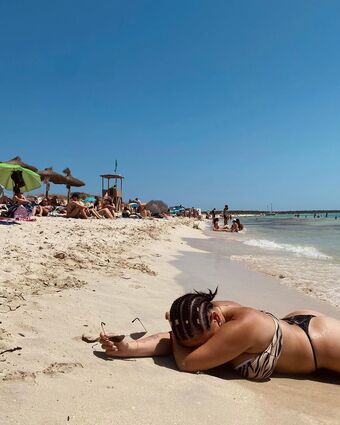 Erica Todaro Голі Зливи OnlyFans Фото 15