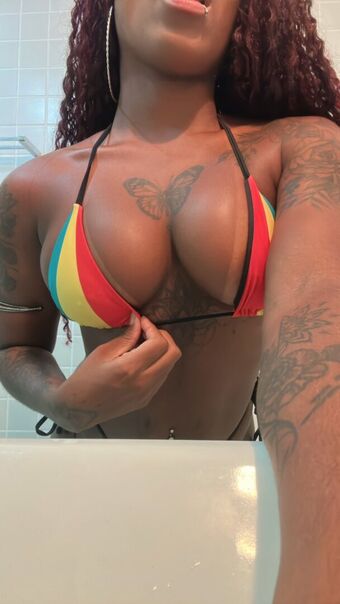 Ericafrill Голі Зливи OnlyFans Фото 28