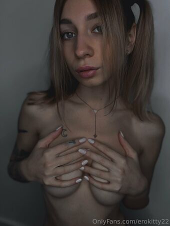 erokitty22 Голі Зливи OnlyFans Фото 10