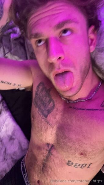 esteban.https Голі Зливи OnlyFans Фото 7