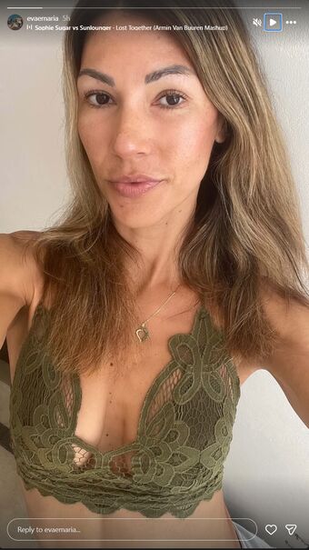 Evaemaria Голі Зливи OnlyFans Фото 39
