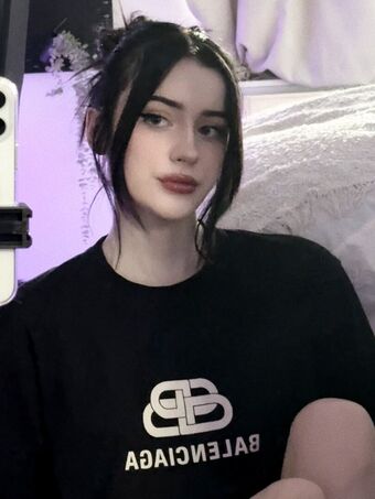 Evalunna Голі Зливи OnlyFans Фото 20