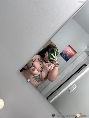 Fairlyodd Голі Зливи OnlyFans Фото 12