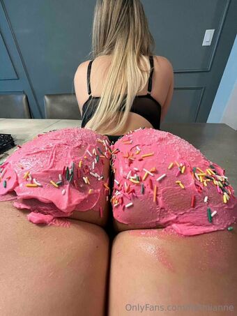 faithlianne Голі Зливи OnlyFans Фото 18