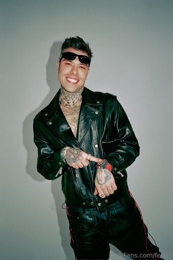 fedez Голі Зливи OnlyFans Фото 1