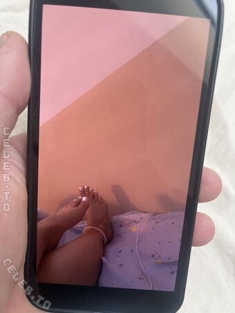 Feets Голі Зливи OnlyFans Фото 6