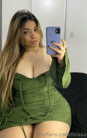 felaaa Голі Зливи OnlyFans Фото 32