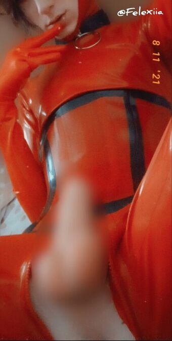 Felexiia Голі Зливи OnlyFans Фото 41