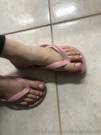fernandatoof Голі Зливи OnlyFans Фото 4