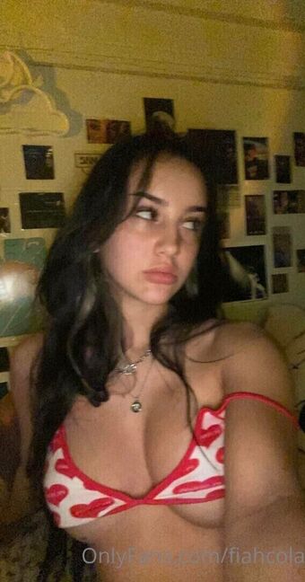 Fiahcola Голі Зливи OnlyFans Фото 11