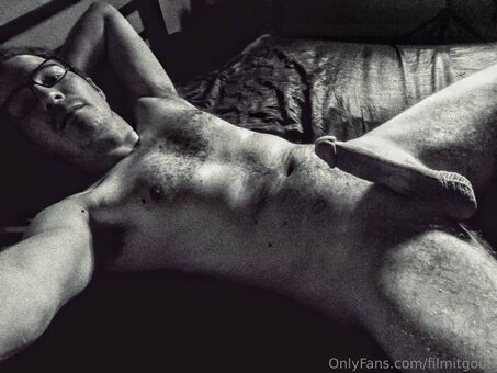 filmitgood Голі Зливи OnlyFans Фото 1