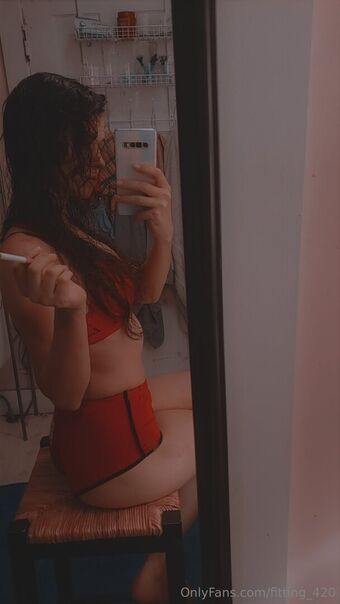 fitting_420 Голі Зливи OnlyFans Фото 14
