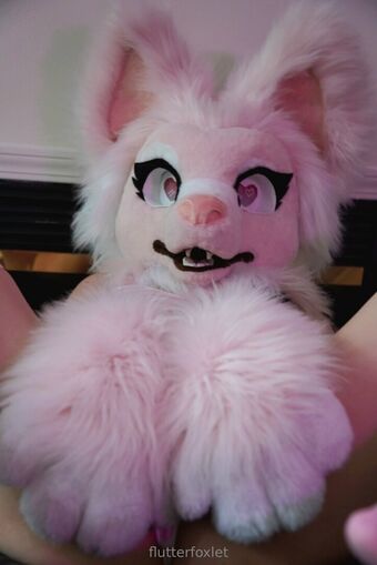 flutterfoxlet Голі Зливи OnlyFans Фото 15