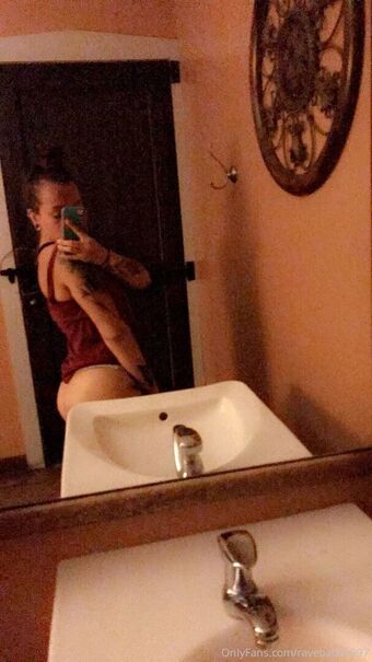 Foreign&boring Голі Зливи OnlyFans Фото 4