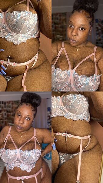 Freckledfantasy Голі Зливи OnlyFans Фото 4