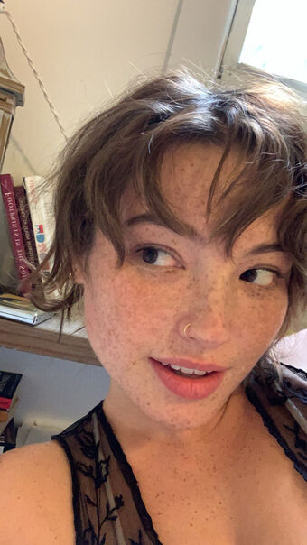 Freckledro Голі Зливи OnlyFans Фото 4