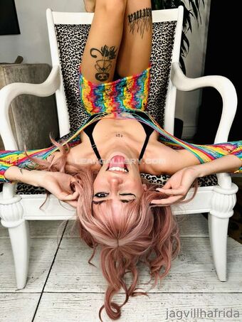 fridaingrosso Голі Зливи OnlyFans Фото 24