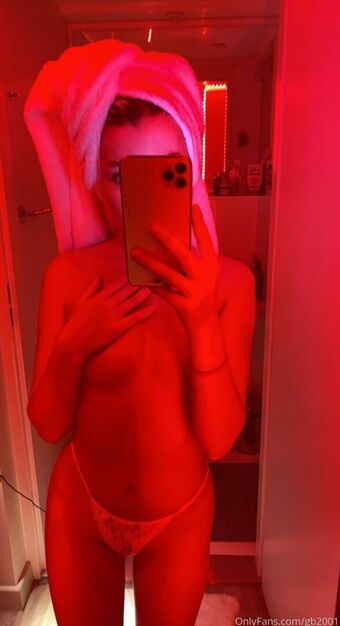 gb2001 Голі Зливи OnlyFans Фото 10