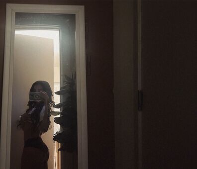 Genesis Голі Зливи OnlyFans Фото 22